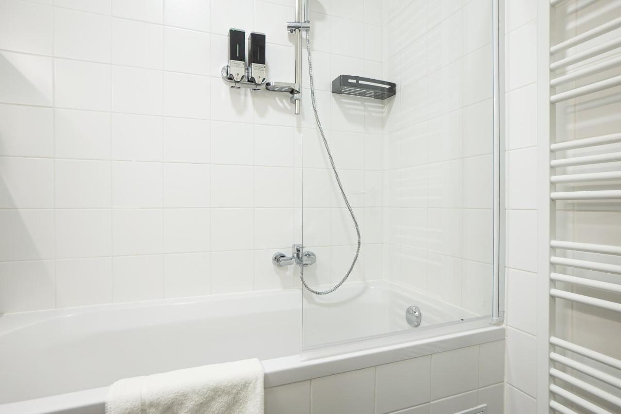 Bright 3-room With A King-size Bed Appartement *